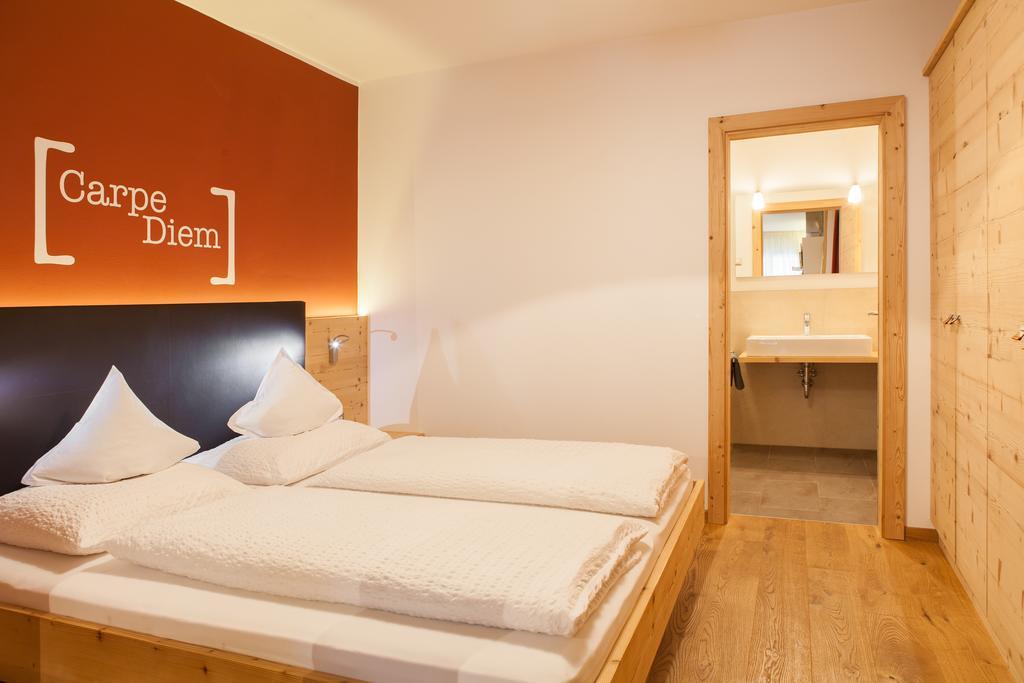 Agriturismo Sittnerhof Meran Zimmer foto